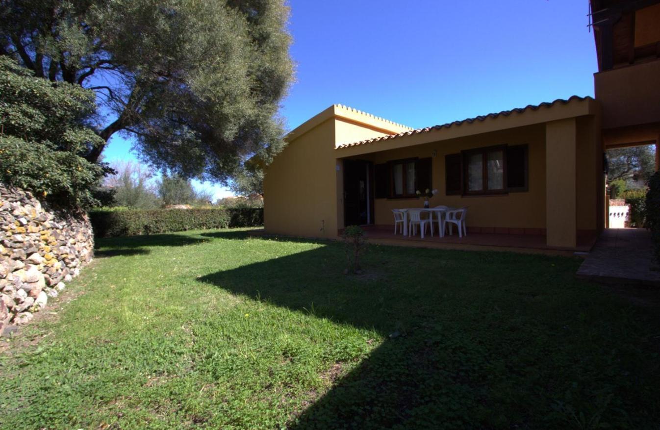 Oasi Apartment San Teodoro  Bagian luar foto