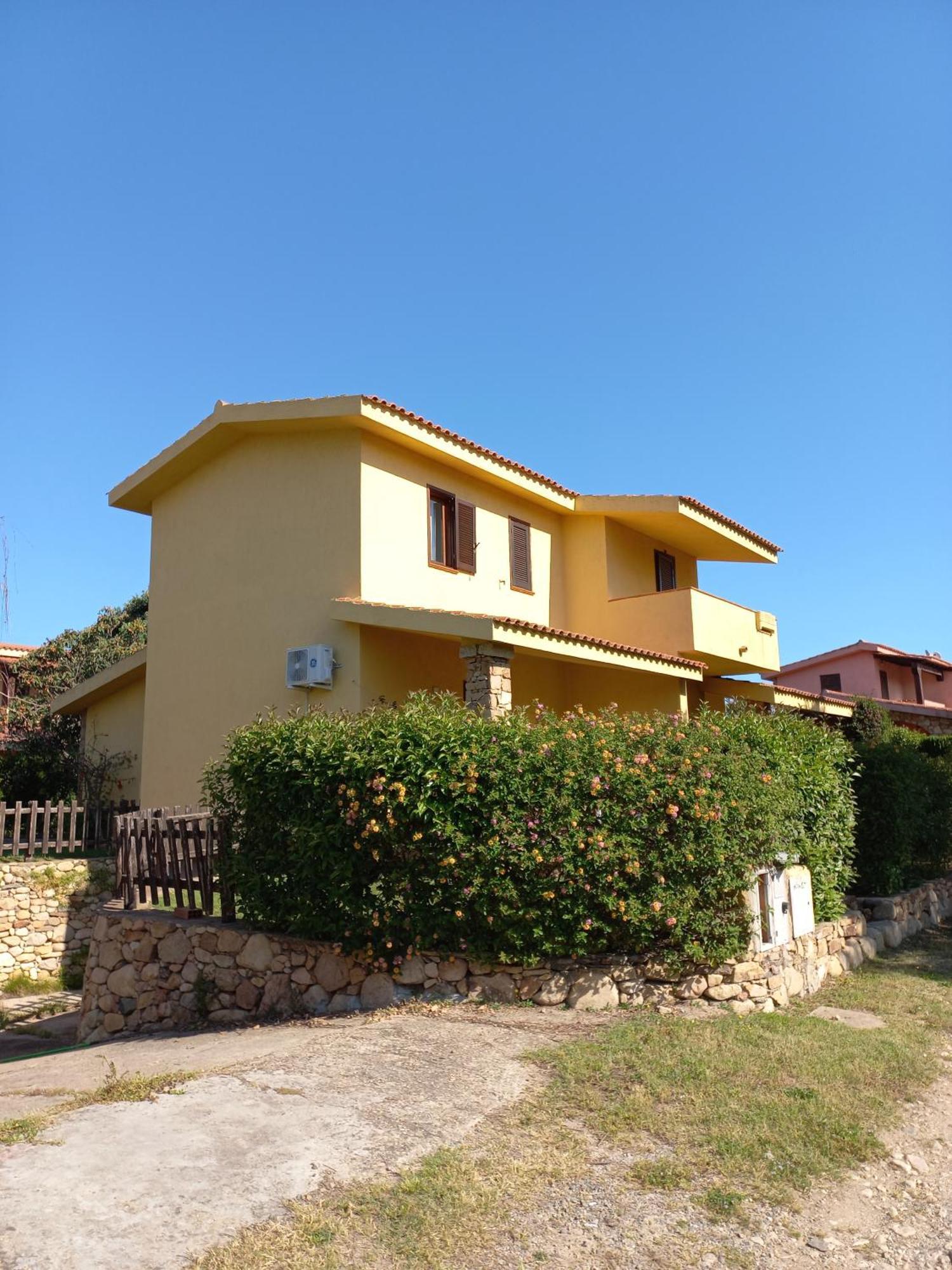 Oasi Apartment San Teodoro  Bagian luar foto