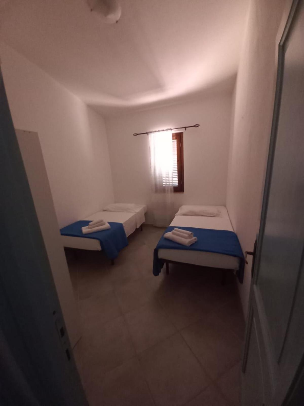 Oasi Apartment San Teodoro  Bagian luar foto