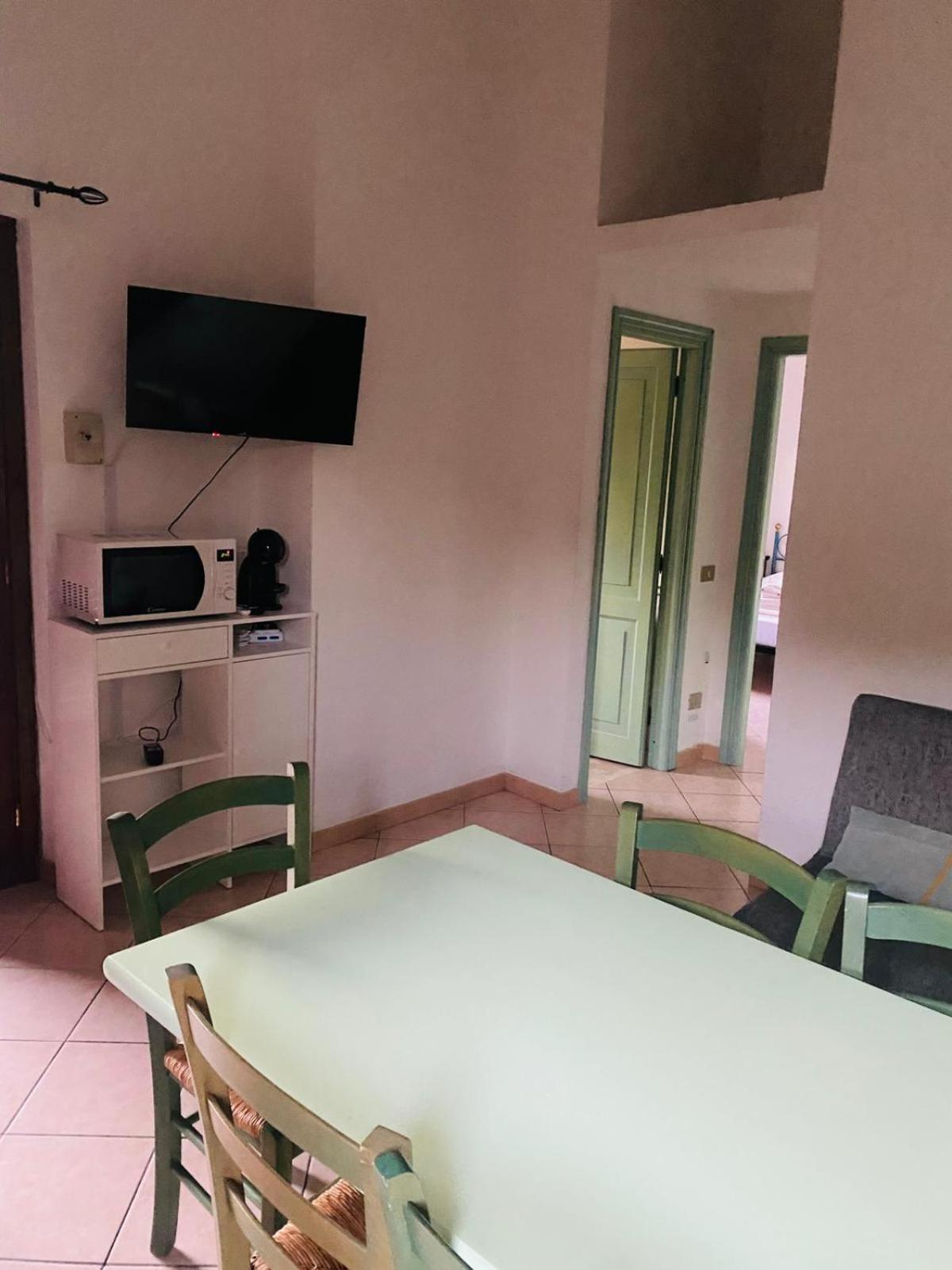 Oasi Apartment San Teodoro  Bagian luar foto