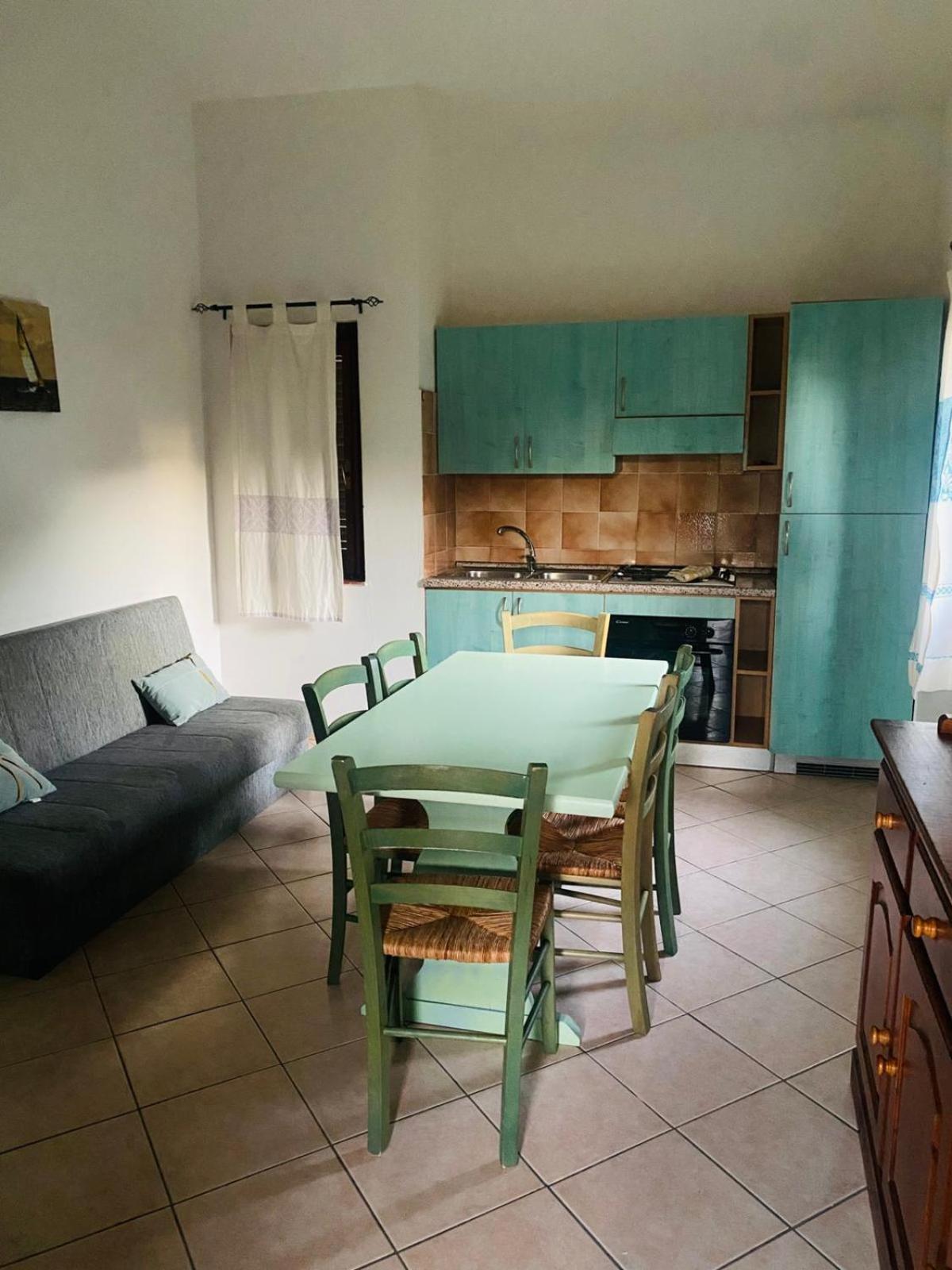 Oasi Apartment San Teodoro  Bagian luar foto